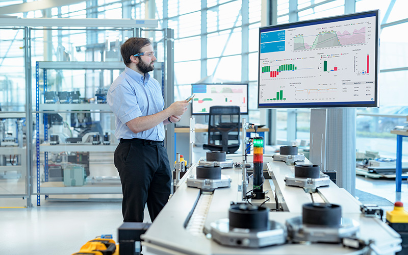 Signal Solutions Provides a Wide Range of RF/Microwave, Fiber Optics and EMC Components and Equipment for Research and Education